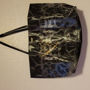 3 Victoria secret tote bags